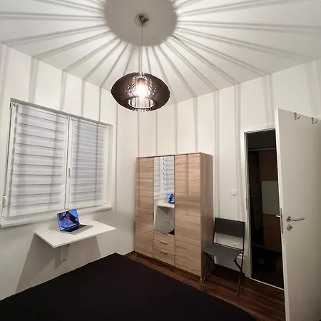 Апартаменты Bonvenon Сомбатхей